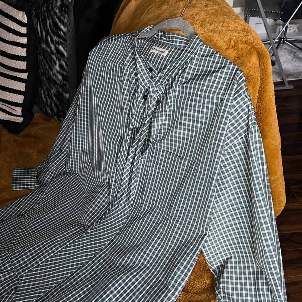 Balenciaga Green New Swing Pussy-Bow Oversized Checked Logo Shirt - Picture 6 of 13